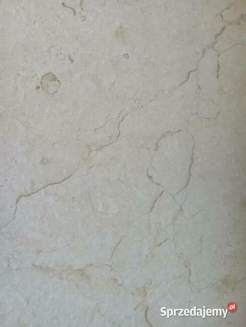 Płytki marmurowe GIALLO ATLANTIDE pasy 1,5 cm mat