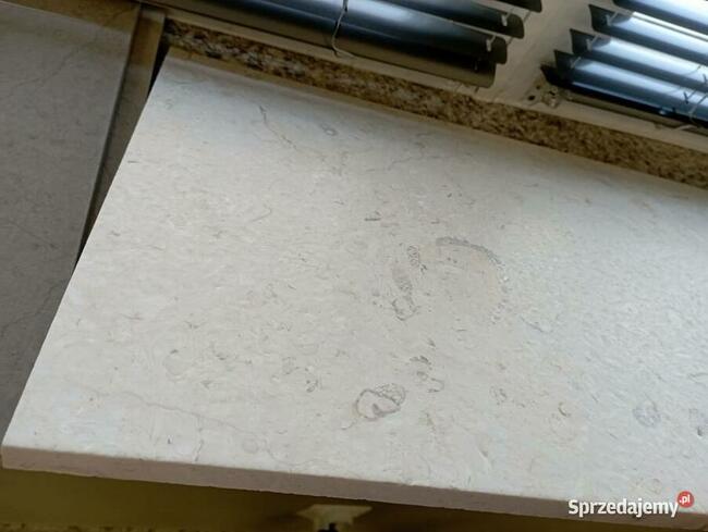 Płytki marmurowe GIALLO ATLANTIDE pasy 1,5 cm mat