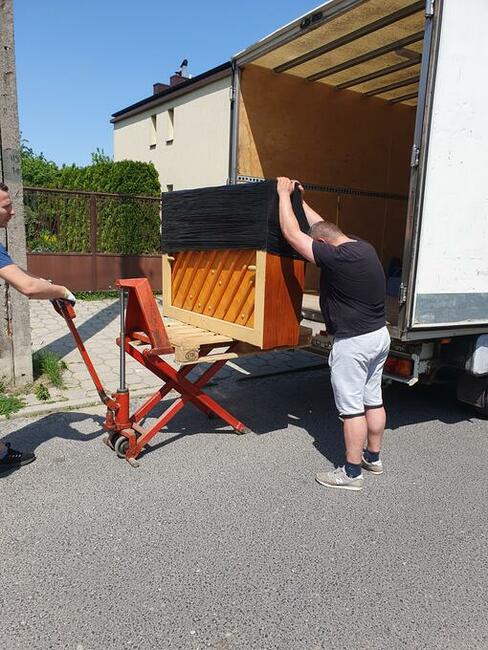 PRZEPROWADZKI PODDĘBICE, Tani Transport Mebli Poddębice