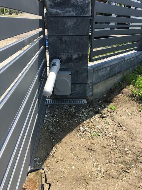 Napędy bram, Domofony, Wideodomofony, Kamery, Alarmy