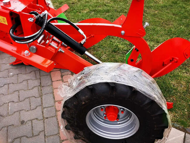 Pług zagonowy PZ 4 resor 2025 dostawa