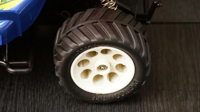 Sprzedam KOLEKCJONERSKI 1:10 Rzadki Model RC Hobby Tech