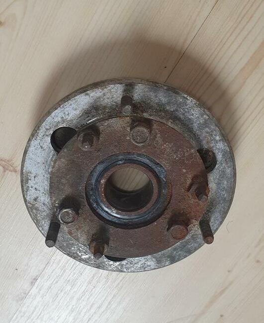 Część sprzęgła wentylatora pompy wody FIAT125P