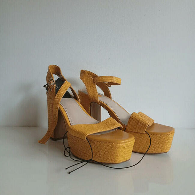 Buty na KOTURNIE PLATFORMIE żółte rozmiar 39 nowe FOREVER21