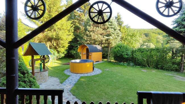 Domek w Bieszczadach nad rzeką! Darmowa Sauna i Jacuzzi!