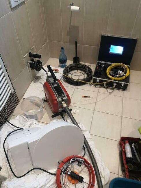 Udrażnianie rur, przepychanie kanalizacji / Wuko Poznań