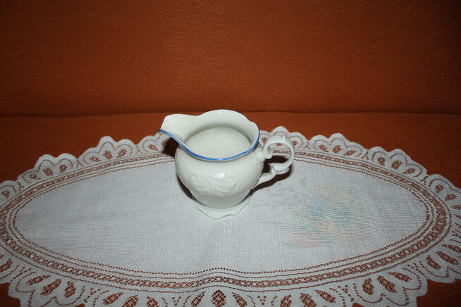 Stary mlecznik Porcelana Wałbrzych Niebieski pasek