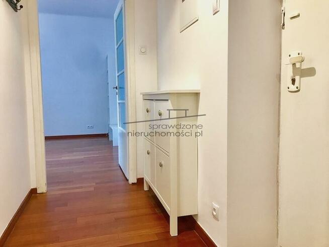 UROCZE W KAMIENICY PRZY ŁAZIENKACH! UJAZDÓW