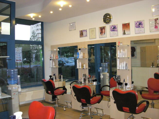 wynajme cześć lokalu kosmetyczce z doświadczeniem