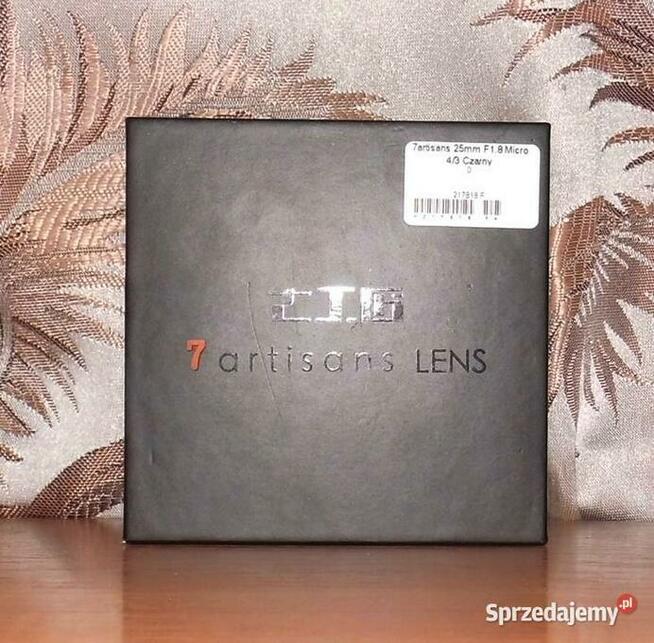 Obiektyw szerokokątny 7Artisans HD MC 25 mm 1,8 mikro 4/3(0)