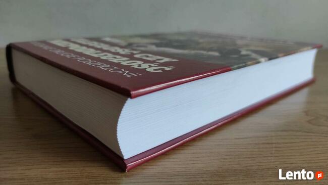 Uległość Czy Niepodległość - Andrzej Nowak wyd. Biały Kruk