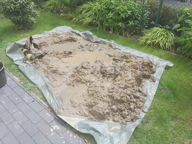 czyszczenie odkażanie udrażnianie źródeł studni tradycyjnych