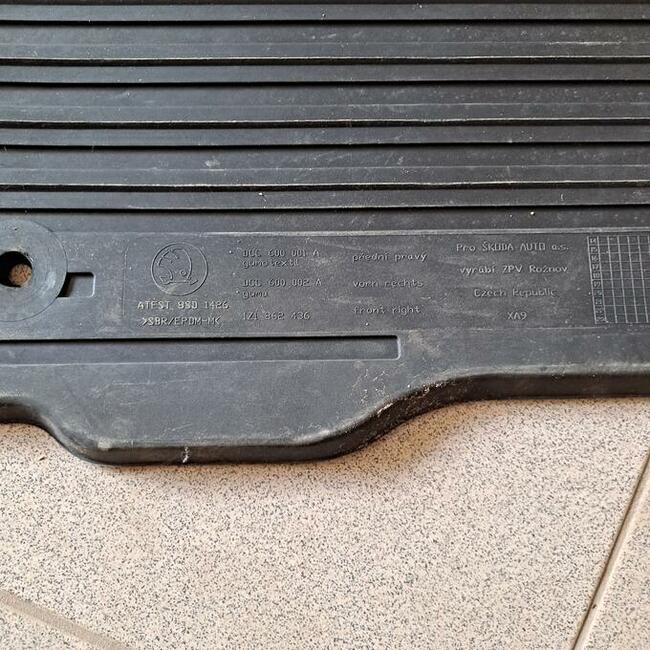 Dywaniki do Skody Octavii III