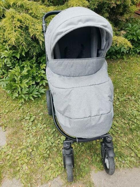 Wózek głęboki, spacerowy Camarelo Sevilla 4w1 BAZA ISOFIX