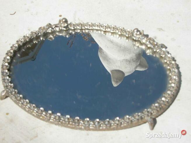 stara podkładka z lustrem na biżuterię
