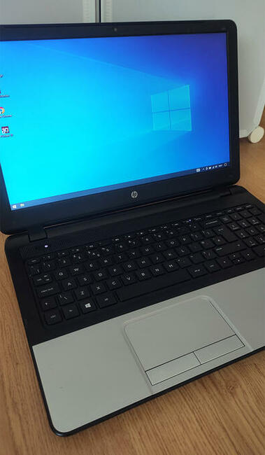 Laptop HP 350 G2, 15,6 Intel i5 2x2.20GHz, 8GB, SSD