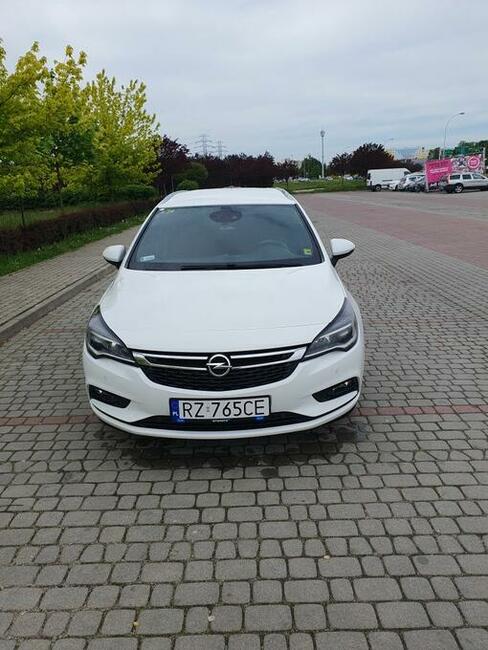 Opel Astra k Sport Tourer