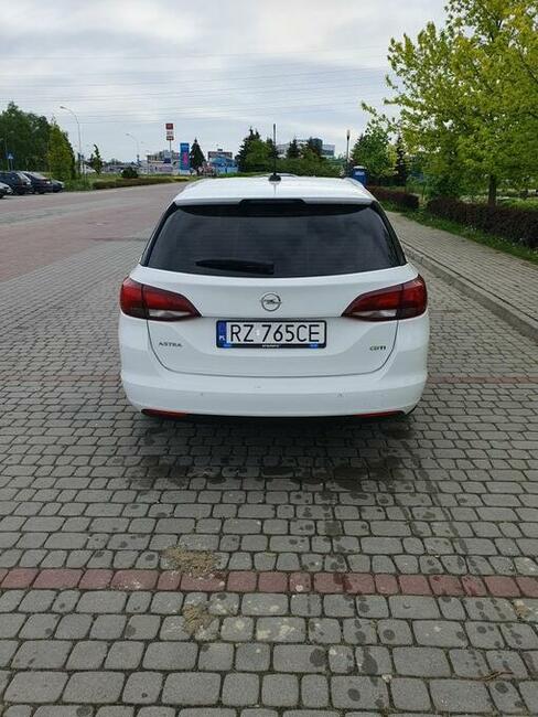 Opel Astra k Sport Tourer