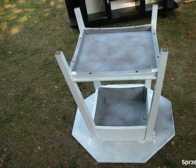 stary stolik vintage