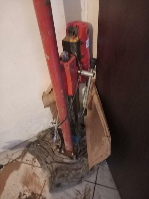 Wiercenie Otworów Metodą Diamentowom