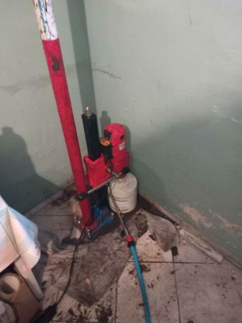 Wiercenie Otworów Metodą Diamentowom