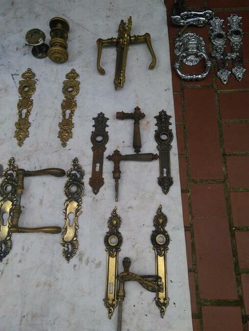 Klamki kasety do drzwi