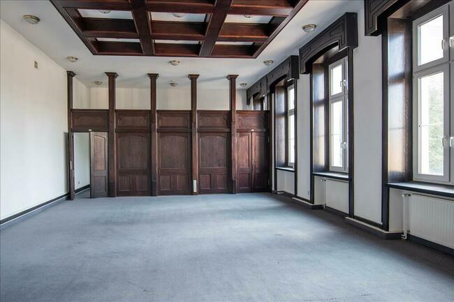 Wynajmę lokal w prestiżowej lokalizacji