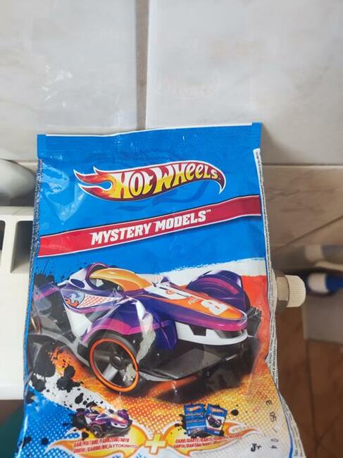 Autko Hot Wheels Mystery Models