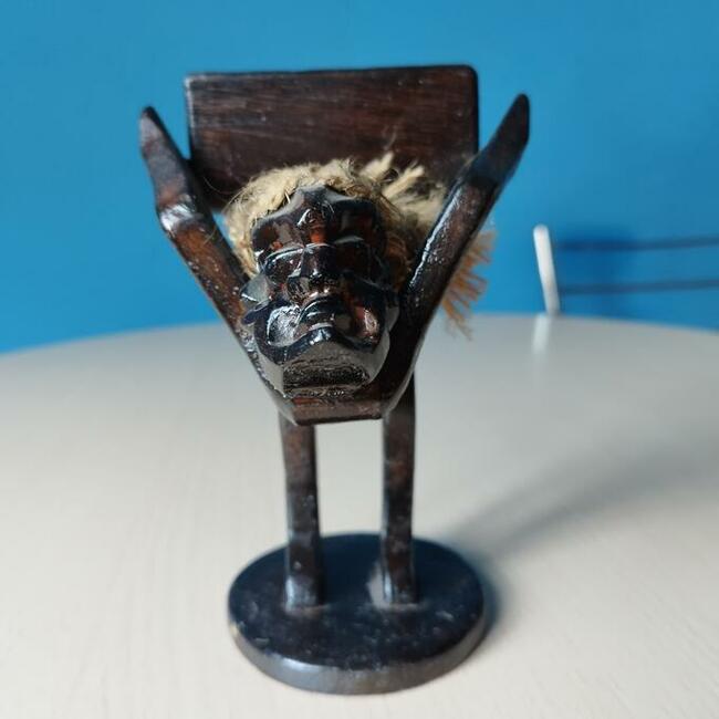 Gargulce i inne figurki.