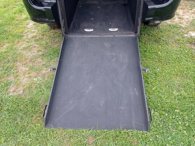 Dodge Caravan przystosowany do przewozu osoby na wózku