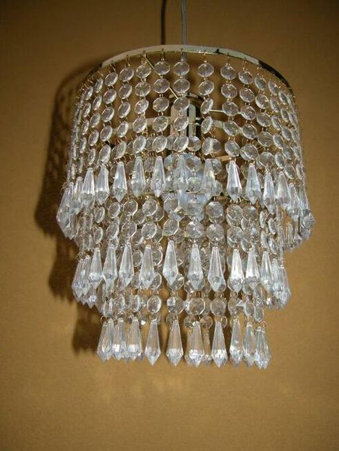 żyrandol kaskadowy śliczny dla dziewczynki do pokoju