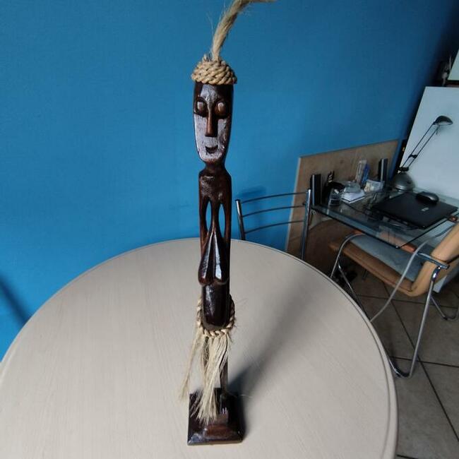 Gargulce i inne figurki.