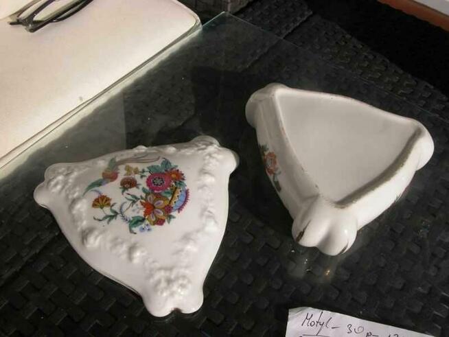 porcelanowe puzdro włoskie