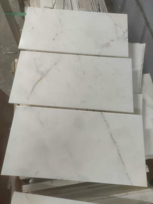 Płytki Marmurowe ONYX GOLD 61x30,5x1 poler