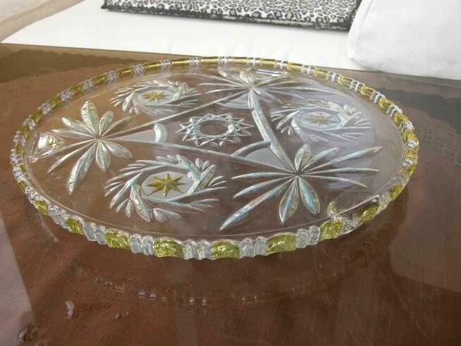 stara patera ze szkła