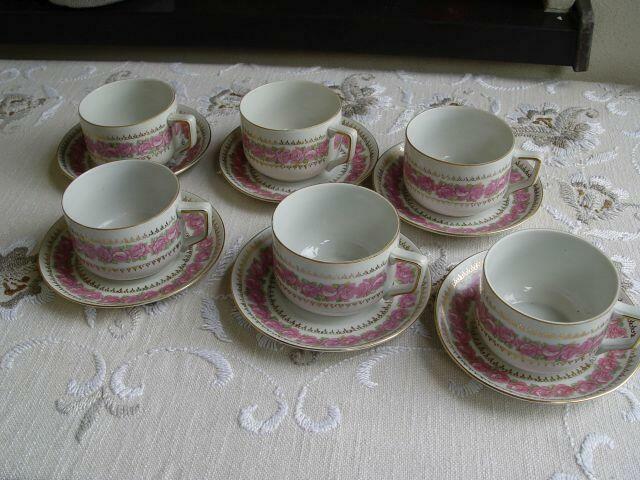 kolekcjonerski różany serwis z porcelany sygnowany