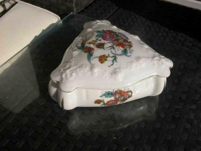 porcelanowe puzdro włoskie