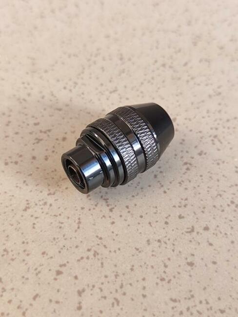 Uniwersalny uchwyt wiertarski do mini-szifierek Dremel 4486