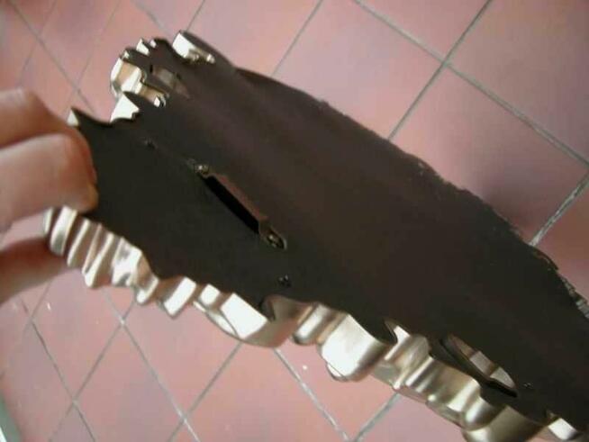 kolekcjonerskie i zdobne lustro