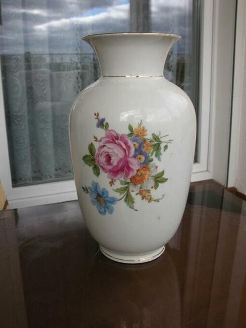 stary sygnowany i porcelanowy wazon