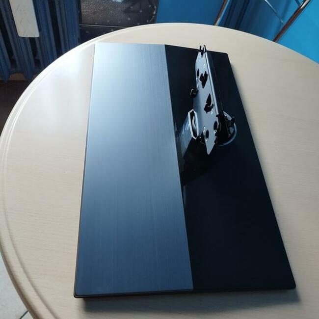 Podstawa do telewizora SHARP.