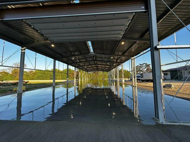 Posypka utwardzająca do posadzek przemysłowych 25kg MONOLITH