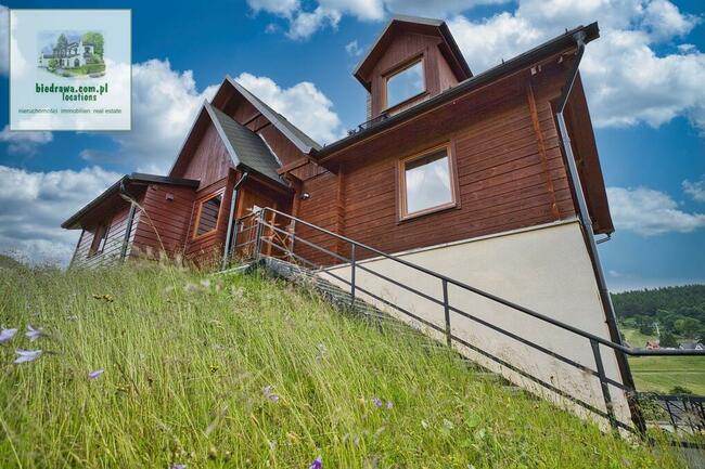 Działający pensjonat w Zieleńcu na sprzedaż