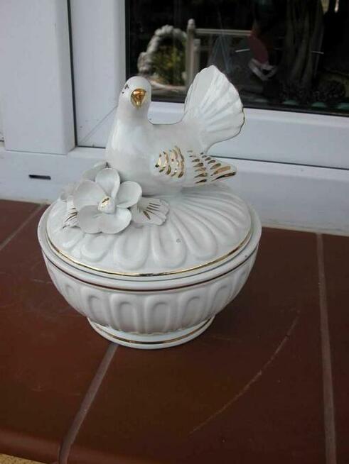 kolekcjonerskie puzdro z ptaszkiem