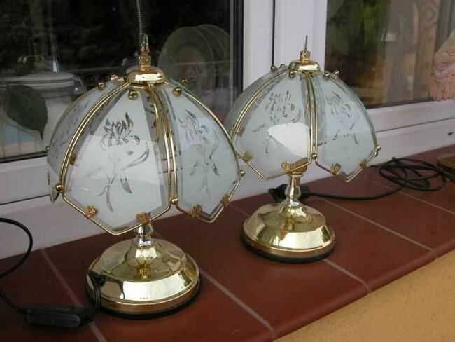 lampki/ lampy z szybkami