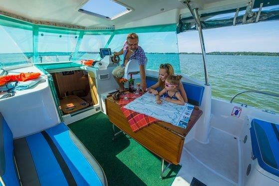 Sprzedam Nautika 1000