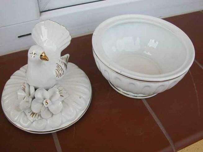 kolekcjonerskie puzdro z ptaszkiem