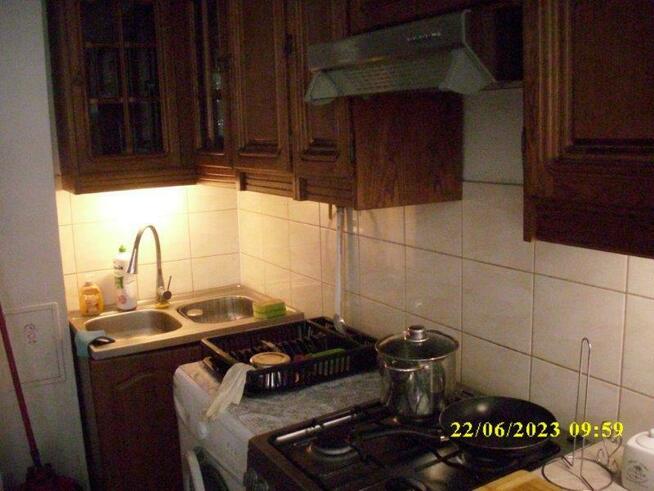wynajmę 1 pokojowe + kuchnia osobno