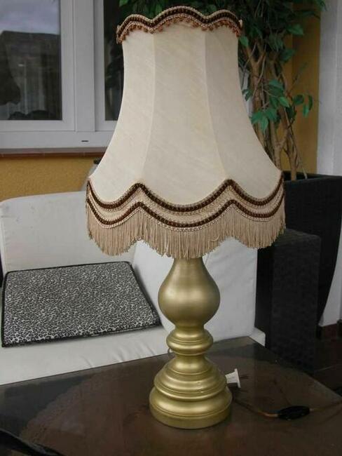 stara kolekcjonerska lampa- lampka drewno złota