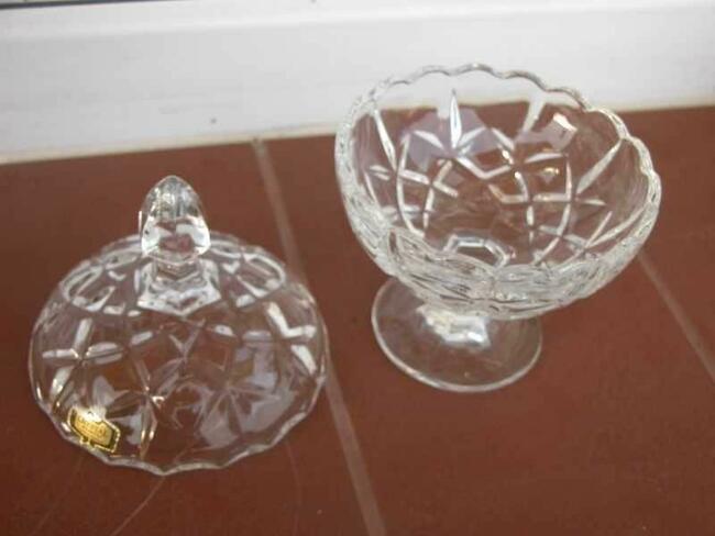 stara kryształowa bombonierka nr 2